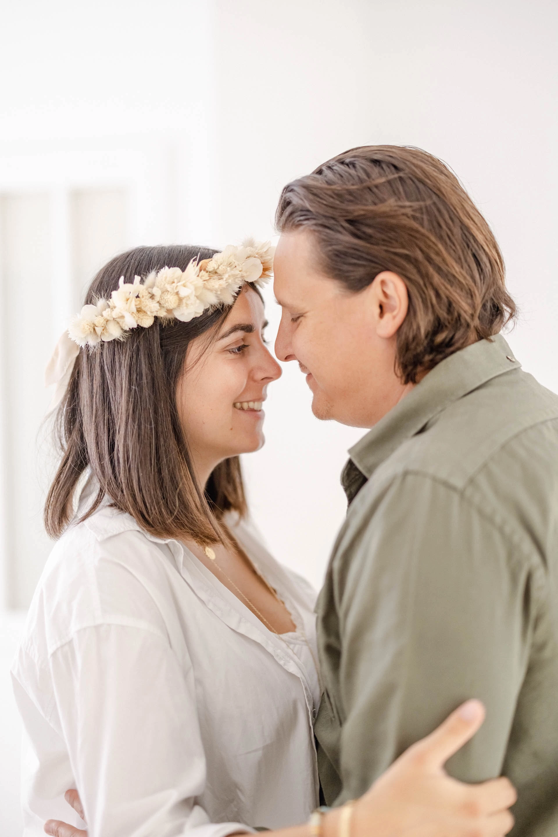 bonheur amour romance sourire cheveux longs